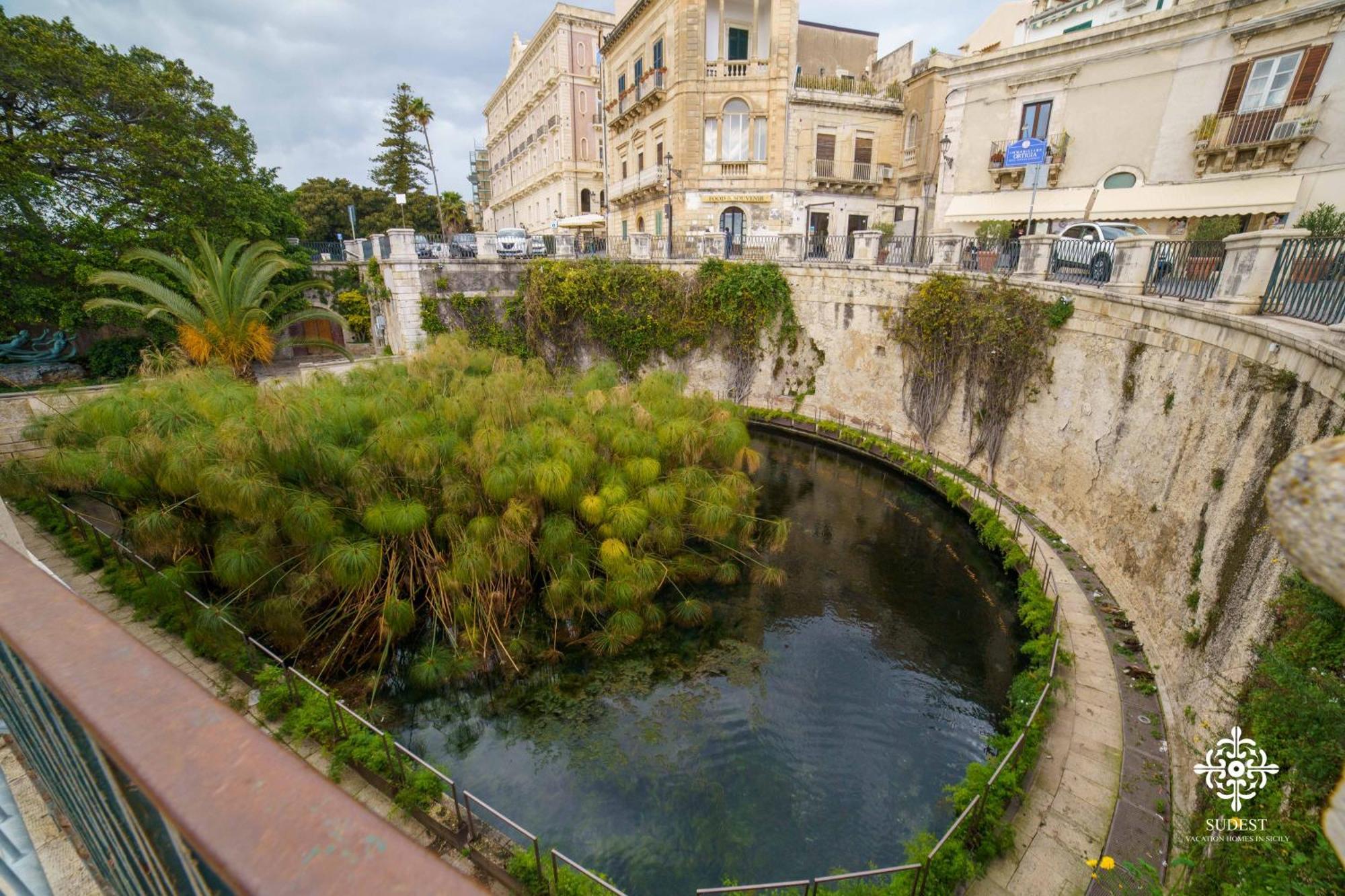 Residenza Dumah - Elegante Dimora In Centro Διαμέρισμα Συρακούσες Εξωτερικό φωτογραφία